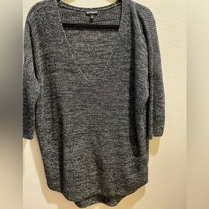 Express Tunic Sweater Women's Medium V-Neck Heather Gray Oversized Knit
